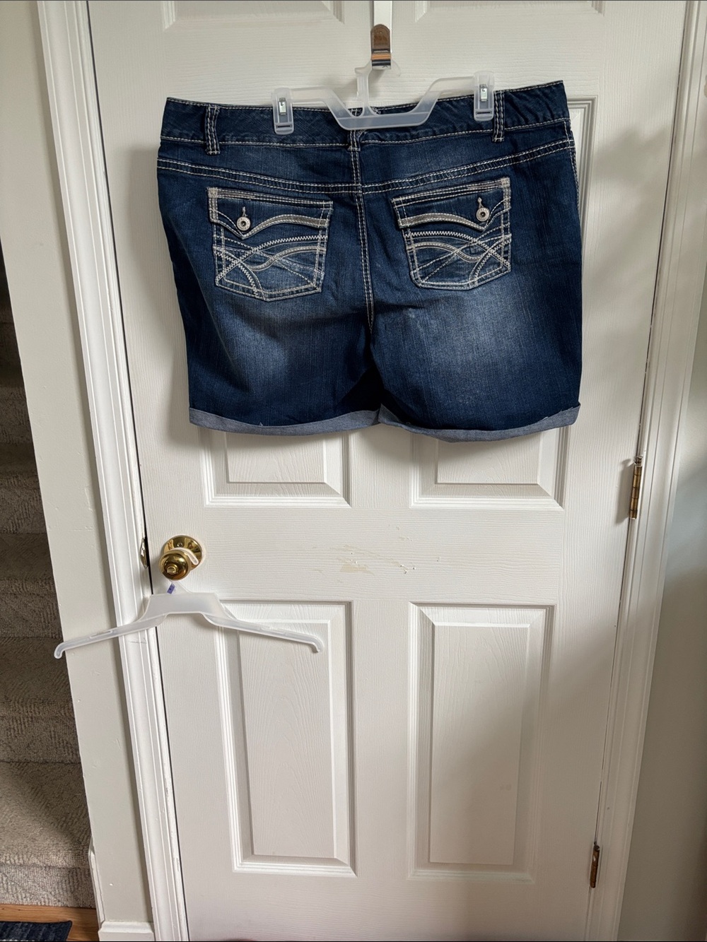 Maurice’s Dark Blue Denim Roll-Cuff Women’s Shorts - Picture 3 of 5